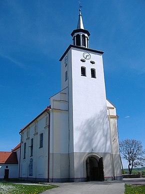Kościół pw. Św. Wawrzyńca w Luzinie.jpg