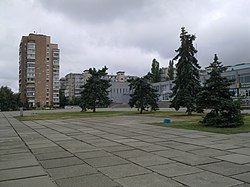 Площадь в Украинке