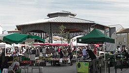 Markt op de place Cabrié