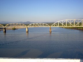 Tiltas virš Lempos upės