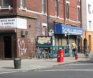 Lorimer St L station jeh.JPG