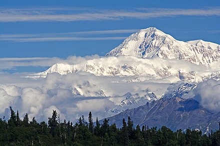440px-Mount_McKinley_Alaska_2.jpg