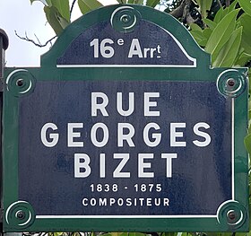 Voir la plaque.