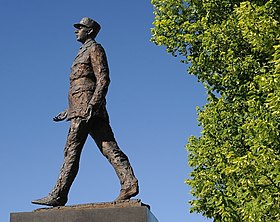 Image illustrative de l’article Statue Charles de Gaulle à Varsovie