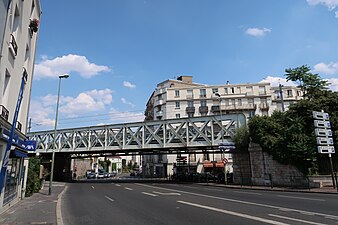 Le pont Henri-Sellier, sur lequel passe la ligne 2 du tramway.
