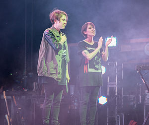 Tegan and Sara Hillside 2014.jpg