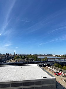 Vue de Bordeaux, depuis la terasse de la MÉCA