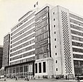 El edificio en 1954