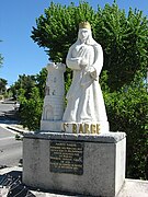 Une statue de sainte Barbe à Biver.