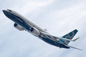 WestJet Boeing 737 MAX 8 на заходе на посадку