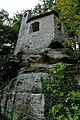 Chapelle du château féodal (en ruines) de Bruyères.