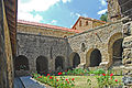 Abbaye Saint-Martin du Canigou, Kreuzgang, West- und Nordgalerie