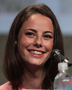 Kaya Scodelario interprète Elizabeth « Effy » Stonem