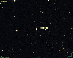 Поглед кон NGC 3123