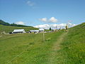 Passage devant la ferme-auberge du col du Haag (1 233 m)