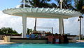 Bar de piscina en el Cancún Caribe Park Royal Grand Hotel & Resort
