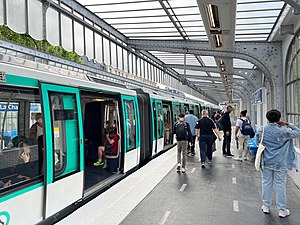 MF 2000 rolling stock at La Chapelle