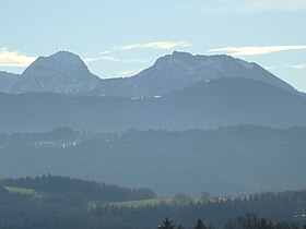 Wendelstein von Norden Spätherbst Föhn 2008.JPG