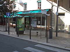 Arrêt de bus Gare SNCF, rue de Paris