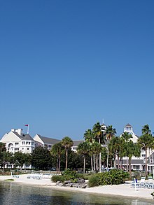 Disney's Yacht Club Resort - Disney's Yacht Club Resort - Wikipedia, la enciclopedia libre - Disney's Yacht Club Resort es un centro vacacional con un tema nÃ¡utico y un   estilo inglÃ©s, ubicado en Walt Disney World Resort abierto el 5 de noviembre de  Â ...