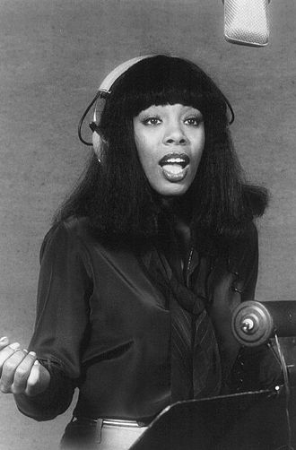 330px-Donna_Summer_1977.JPG