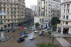 Пересечение улиц Талаат Харб и Каср эль-Нил на площади Талаат Харб