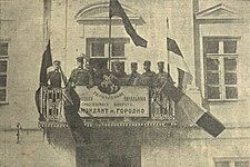 Беларуская камендатура ў Горадні, 18 красавіка 1919 года, праваруч бела-чырвона-белы сцяг
