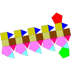 Girokupularrotonda pentagonal elongatua