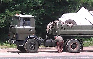 МАЗ-5433 седельный тягач с прицепом в Армии Украины