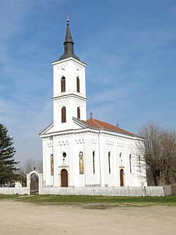 Cerkev v Nakučanih