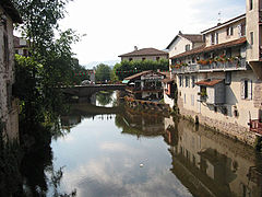 Saint-Jean-Pied-de-Port (the Nive de Béhérobie)