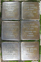 Stolpersteine für Alfred, Emma, Henriette ‚Jettchen‘, Ingeborg, Laura und Norbert Spiegel