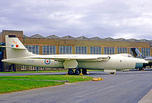 Vickers Valiant BK.1 XD816 wearing anti-nuclear flash finish and the markings of No. 214 Squadron on its fin. Vickers Valiant BK.1 XD816 214 Sqn ABIN 150668 edited-2.jpg
