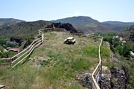 Vista parcial (nororiental) de la planicie del Castillo de Libros (Teruel), en la cima de El Mortero (2017).