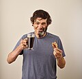 Dan Ariely just before having coffee at the BEWorks conference in Toronto 2018 Dan Ariely pointing to something very important