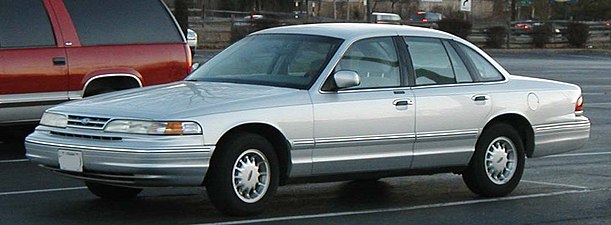 1995-97 Ford Crown Victoria