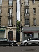 Au 40 accès Rue de la Gabelle par la rue de Cérès par la porte métallique noire.