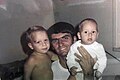 Bolsonaro kahden poikansa kanssa 1980-luvun lopussa.