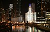 Ночь на реке Чикаго.jpg