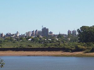 Panorama grada sa urugvajske strane