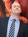 David Koechner interpreta Bill Lewis