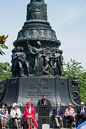 Confederate Memorial Day observance in front of the Monument to Confederate Dead, Arlington National Cemetery, on June 8, 2014 Dr Stephen Carney 02 - Confederate Memorial Day - Arlington National Cemetery - 2014.jpg