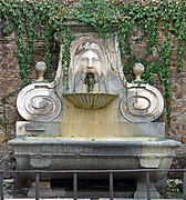 2 Fontana del Mascherone