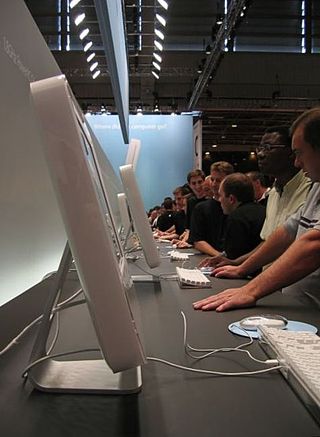iMac G5s at the Paris Expo