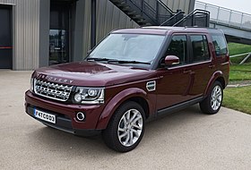 Land Rover Discovery 4 HSE 2016.jpg