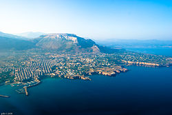 Terrasini dall'aereo