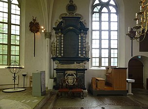 Gabriel Gustafsson Oxenstiernas gravmonument utfördes av Heinrich Wilhelm på 1640-talet.