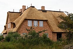 A thatched house in Utersum