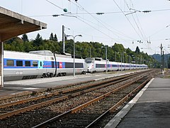 Passage TGV sans arrêt.