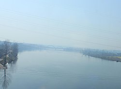 Река Ушуй в уезде Чжицзян ， China.jpg